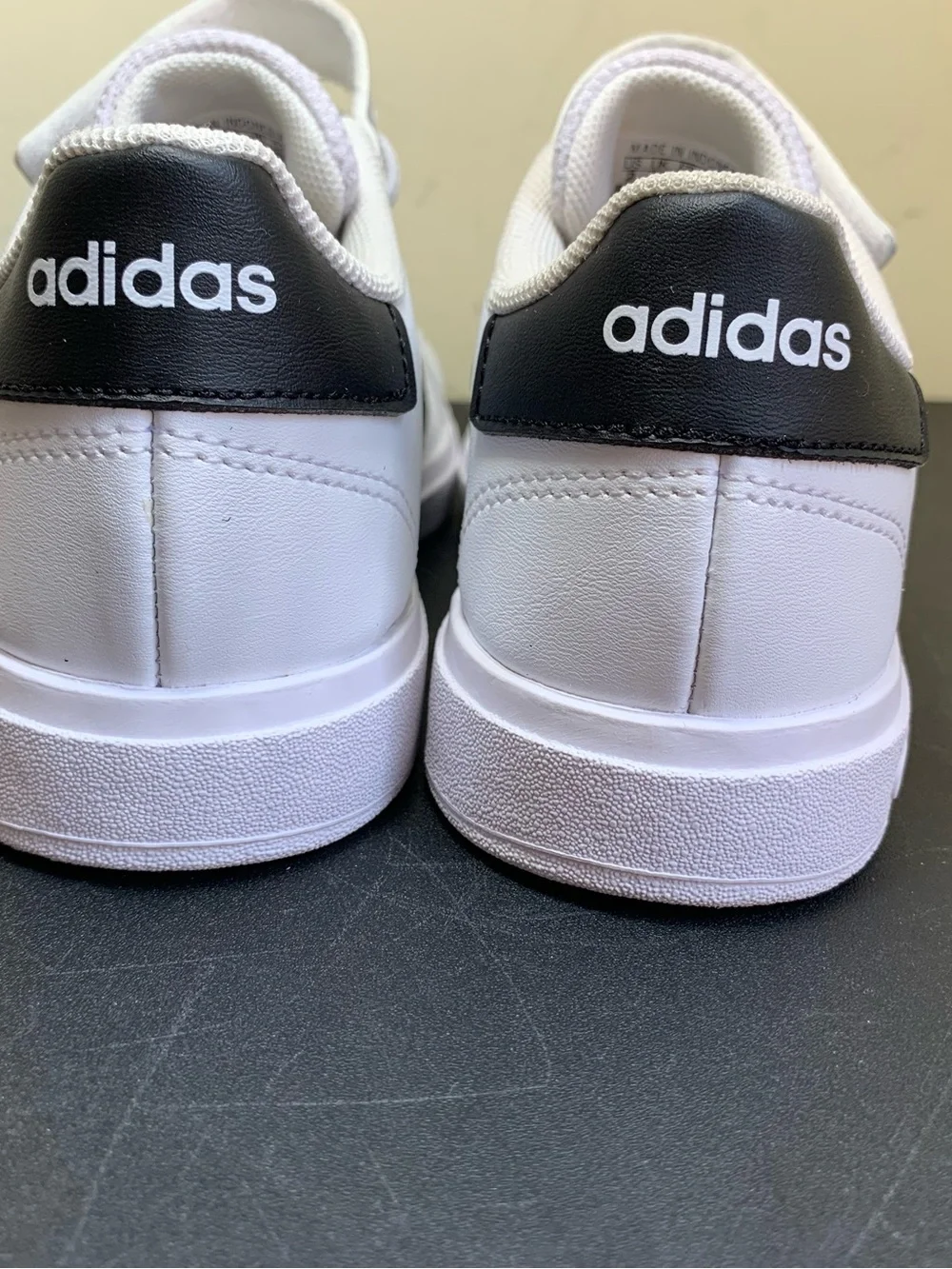 Boys Adidas Sneakers (Size 2 US) Excellent Condition